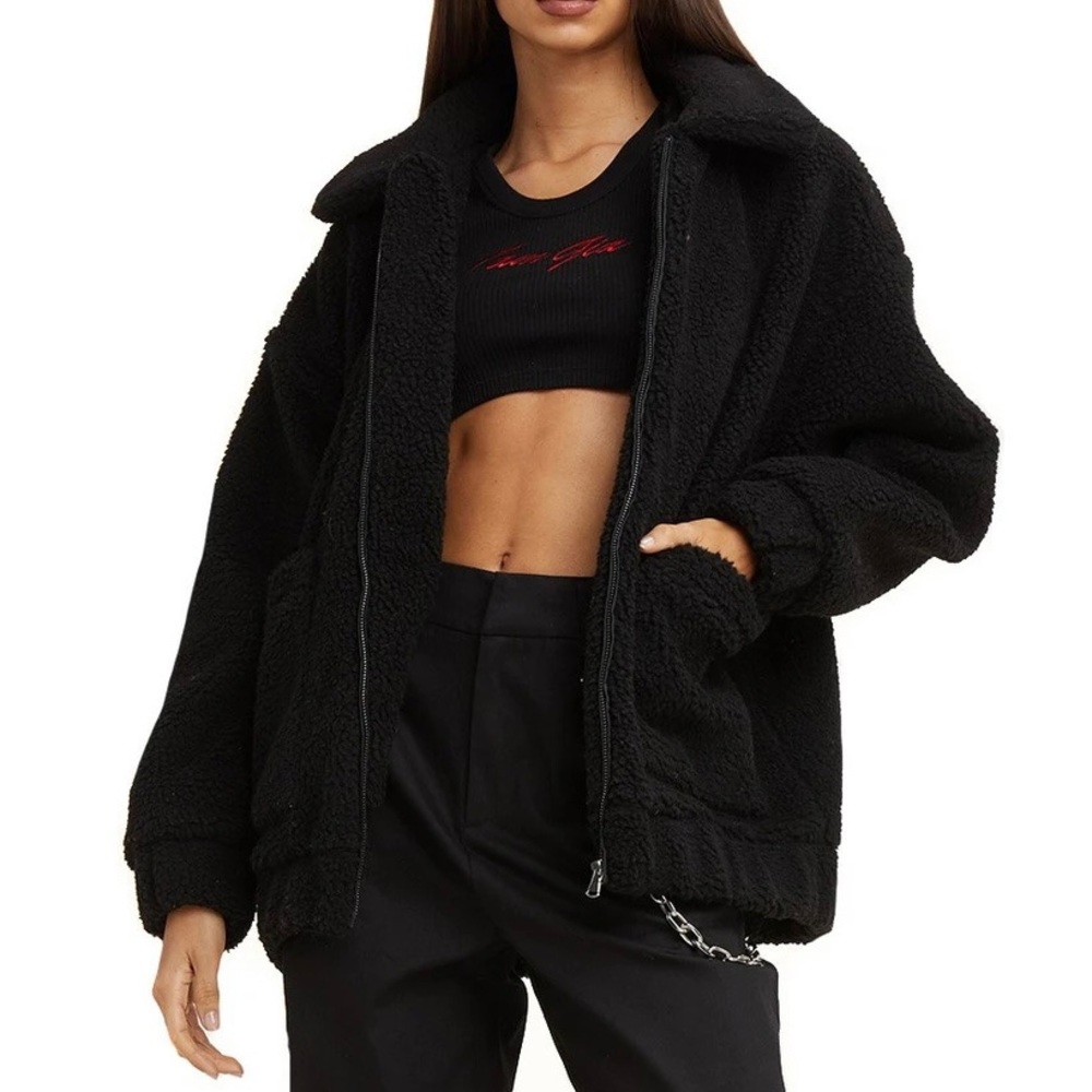 ✨ I AM GIA Black Pixie Teddy Coat ✨
